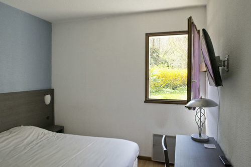 Hotellerie De La Cascade Saint-Genis-les-Ollières Dış mekan fotoğraf